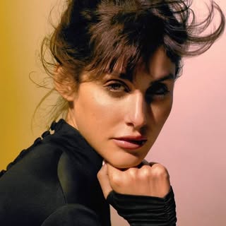 Nour Arida’s Instagram Stats, Engagement & Profile Insights (@nouraridaofficial)