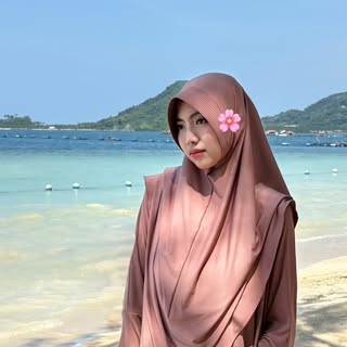 Aura Kirana’s Instagram Stats, Engagement & Profile Insights (@aurakiranaaaa)