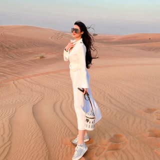 𝑬𝒊𝒏𝒂 𝑨𝒛𝒎𝒂𝒏’s Instagram Stats, Engagement & Profile Insights (@eina_azman)