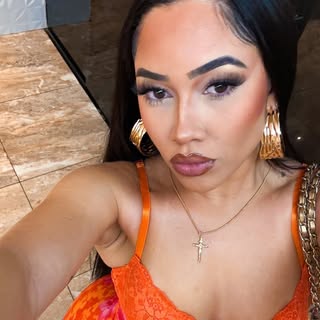 VK 😝’s Instagram Stats, Engagement & Profile Insights (@vitoriakelly)