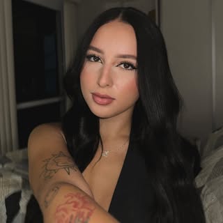 Yasmin Galvão’s Instagram Stats, Engagement & Profile Insights (@yasmingalvao_oficial)