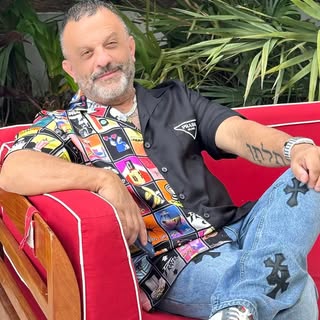 Adam Weitsman’s Instagram Stats, Engagement & Profile Insights (@adamweitsman)