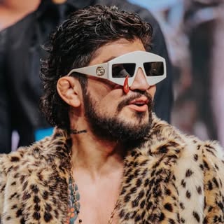 Dillon Danis’s Instagram Stats, Engagement & Profile Insights (@dillondanis)