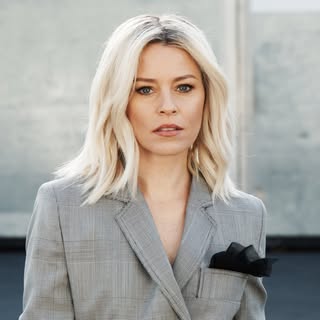 Elizabeth Banks’s Instagram Stats, Engagement & Profile Insights (@elizabethbanks)
