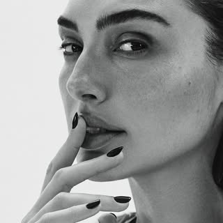 Gal Gadot’s Instagram Stats, Engagement & Profile Insights (@gal_gadot)