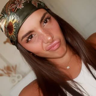 Iris Ferrari’s Instagram Stats, Engagement & Profile Insights (@iris_ferrari_)