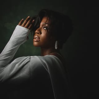 Waje Iruobe’s Instagram Stats, Engagement & Profile Insights (@officialwaje)