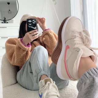 SNKRSANGEL 💛’s Instagram Stats, Engagement & Profile Insights (@snkrsangel) 4 SNKRSANGEL 💛’s Instagram Stats, Engagement & Profile Insights (@snkrsangel)