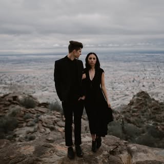 Jonnie + Garrett’s Instagram Stats, Engagement & Profile Insights (@jonnieandgarrett) 9 Jonnie + Garrett’s Instagram Stats, Engagement & Profile Insights (@jonnieandgarrett)