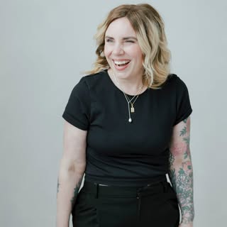 Rebecca De Oliveira’s Instagram Stats, Engagement & Profile Insights (@blushandbloom)