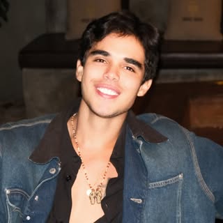 Carlos Davi’s Instagram Stats, Engagement & Profile Insights (@carlosdavi)