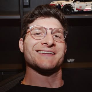 Felippe Percigo’s Instagram Stats, Engagement & Profile Insights (@felippepercigo)