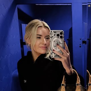 Alex Hodges’s Instagram Stats, Engagement & Profile Insights (@justalexbennett)