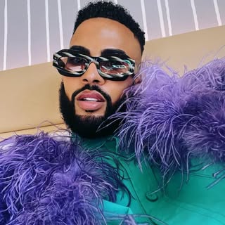 Mickey Freeman’s Instagram Stats, Engagement & Profile Insights (@mickeyboooom)