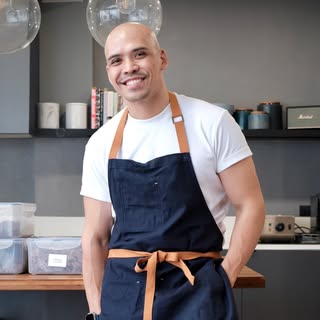 The Bald Baker / Cy’s Instagram Stats, Engagement & Profile Insights (@thebaldbakerph)